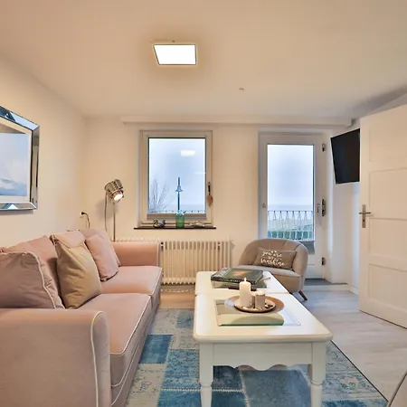 Nyaraló Nautic Lounge 45