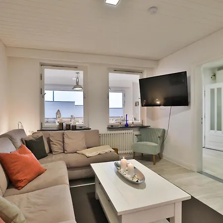 Nyaraló Nautic Lounge 45